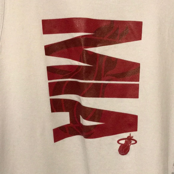 Under Armour Miami Heat Tank - Picture 2 of 5